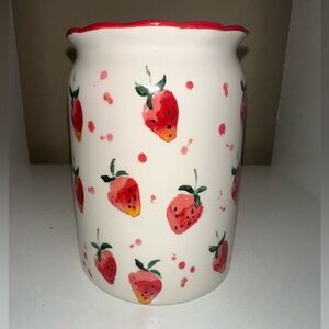 Scattered Strawberries Scrubby Holder - New
